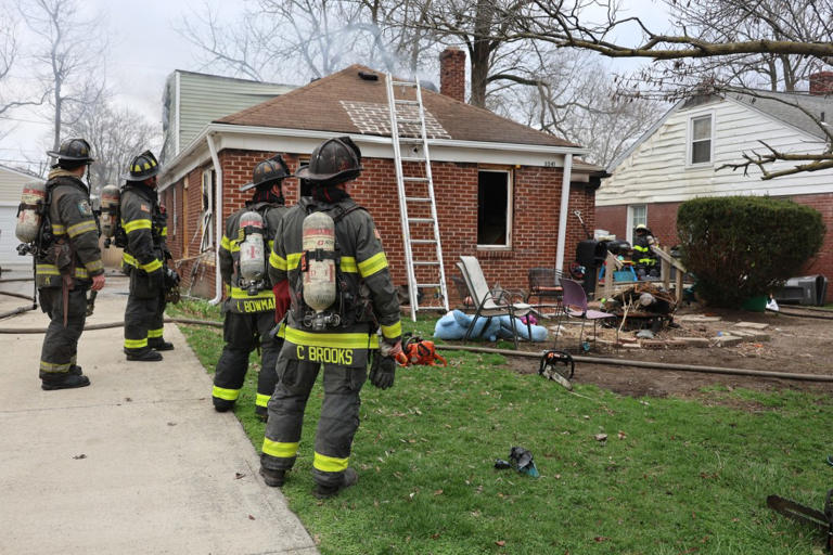 2 displaced after residence fire breaks out on east side of Indianapolis
