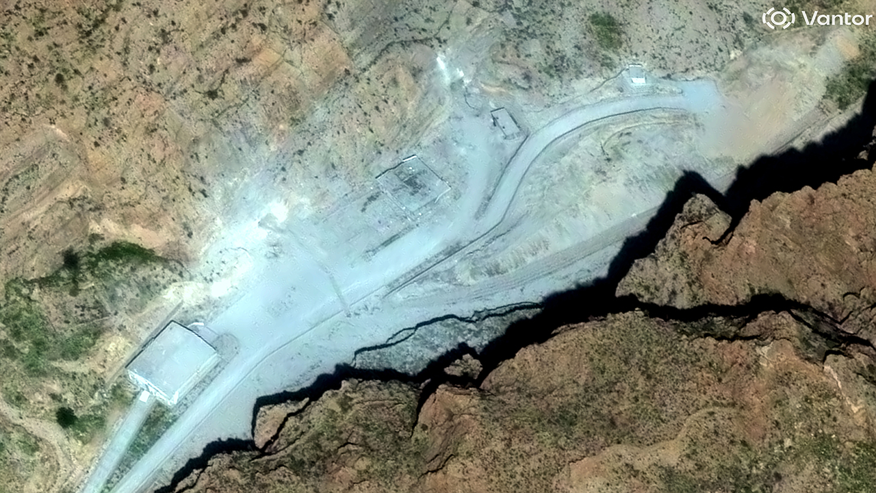 이란 전역에 미국, 이스라엘 강력 공습, MBC 과징금 취소 판결, 2차 종합특검 김명수 전 합참의장 등 내란혐의 입건 및 출국금지