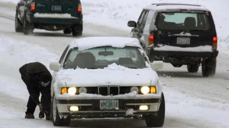 Major storm alert: 9 inches of snow and dangerous ice forecast as ...