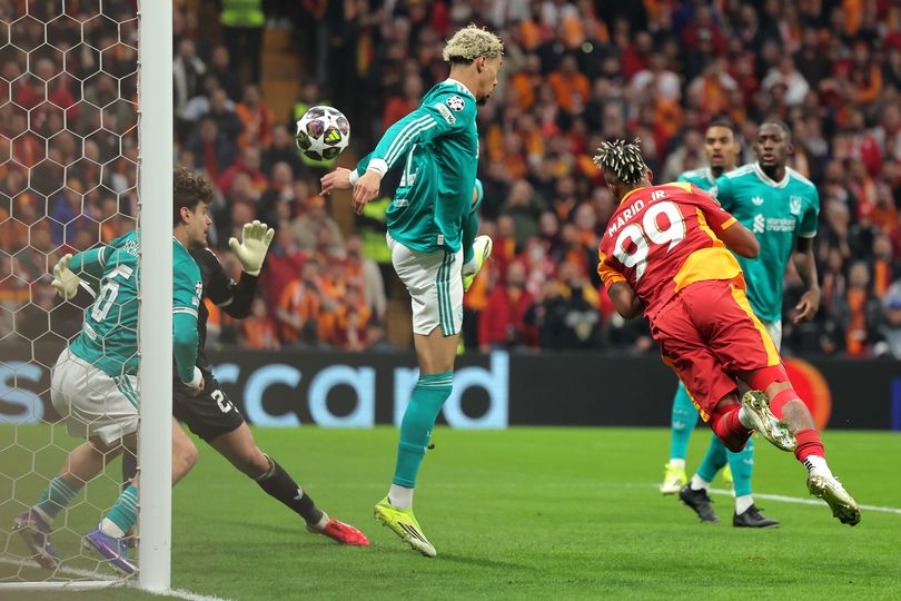 Mario Lemina of Galatasaray SK scores the team's first goal during the UEFA Champions League against Liverpool