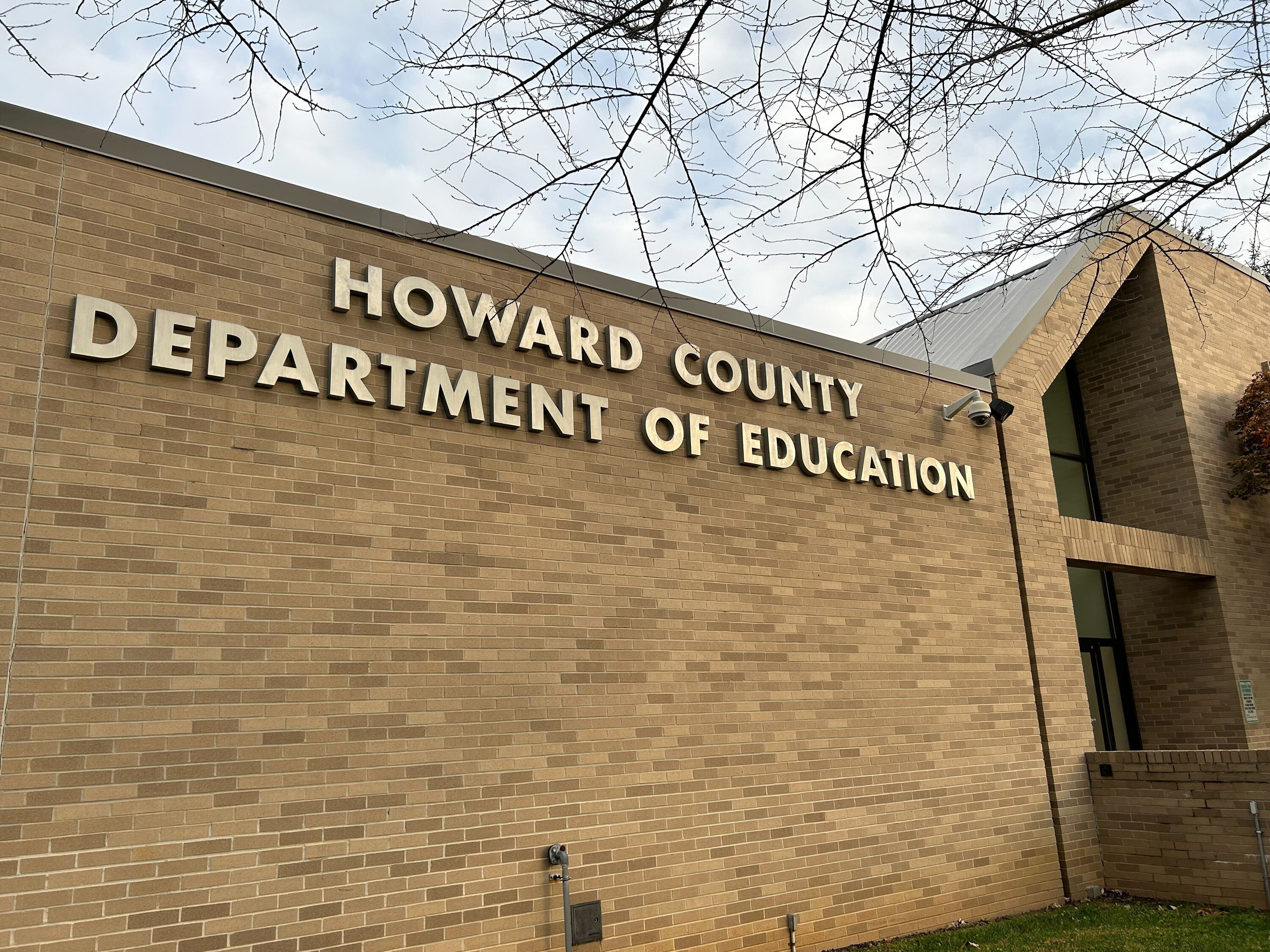 Atholton High fight, nonstudents in building prompt heightened security