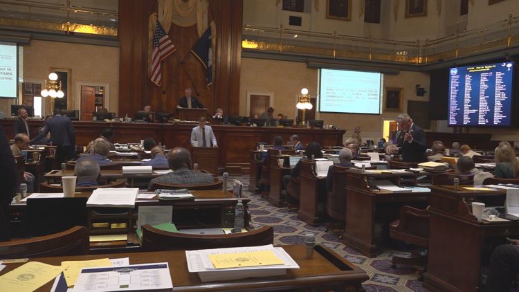 South Carolina lawmakers debate $15.4B state budget with teacher raises ...