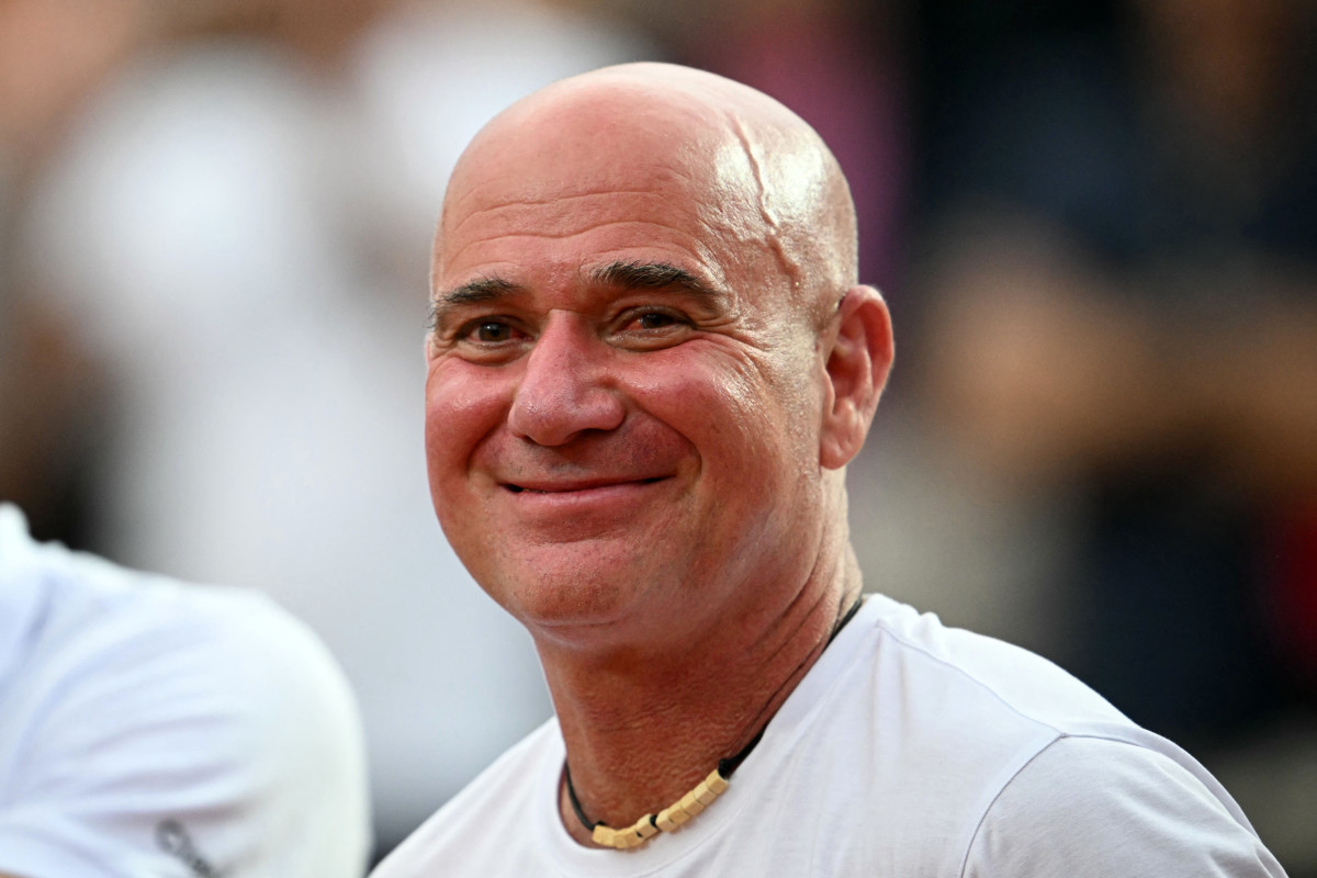 Fans say Andre Agassi was 'made for this' 90s Instagram trend: 'You win'