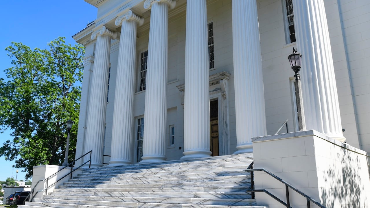 Alabama governor grants clemency to 75-year-old Sonny Burton two days before he was set to be executed<br><br>