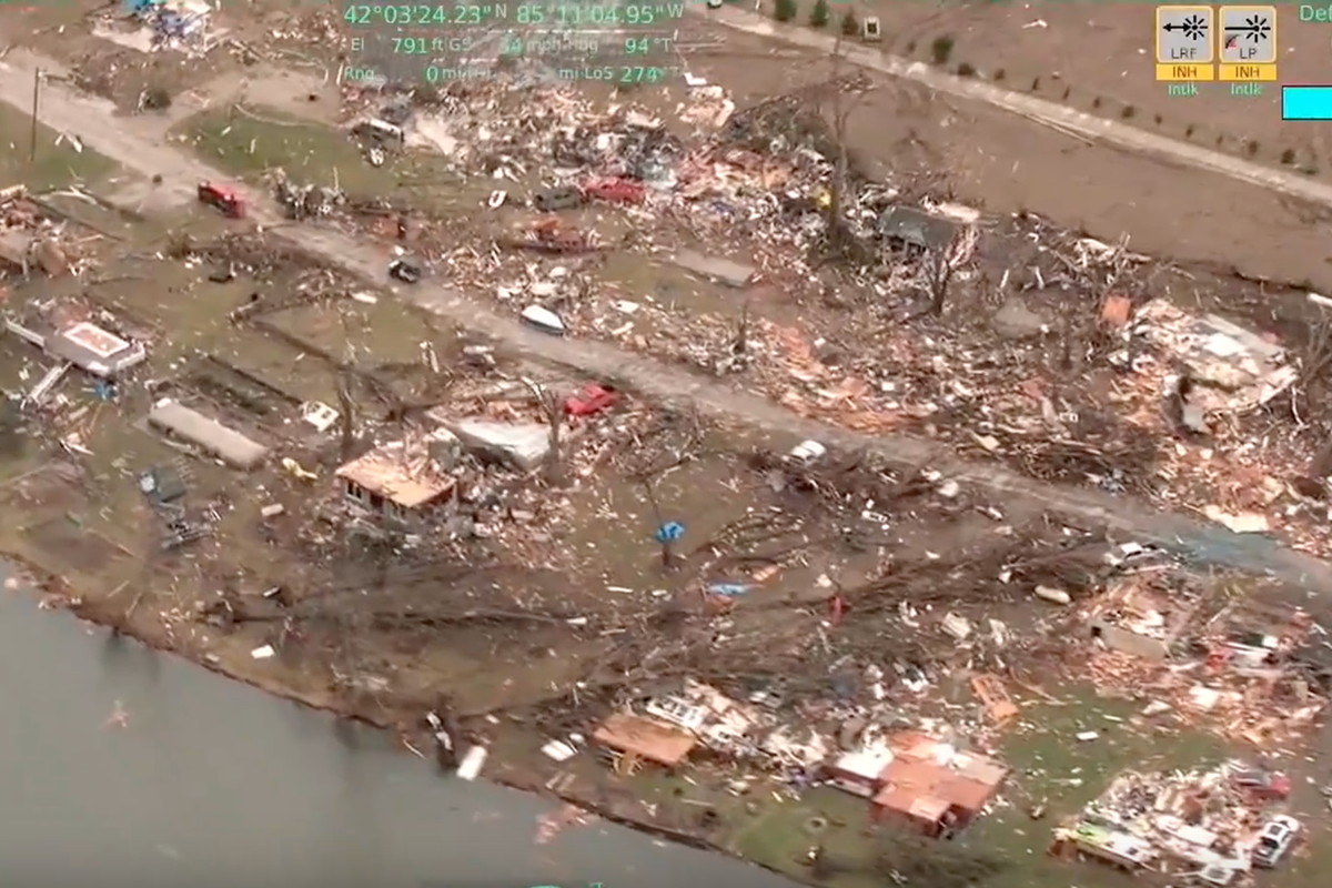 Video: Michigan neighborhoods devastated after deadly tornadoes