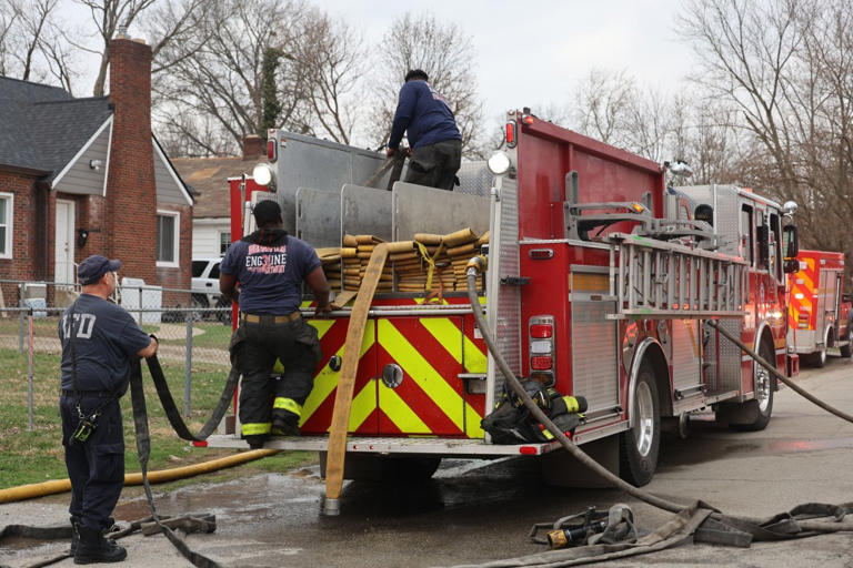 2 displaced after residence fire breaks out on east side of Indianapolis