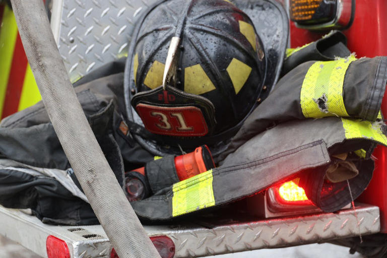 2 displaced after residence fire breaks out on east side of Indianapolis