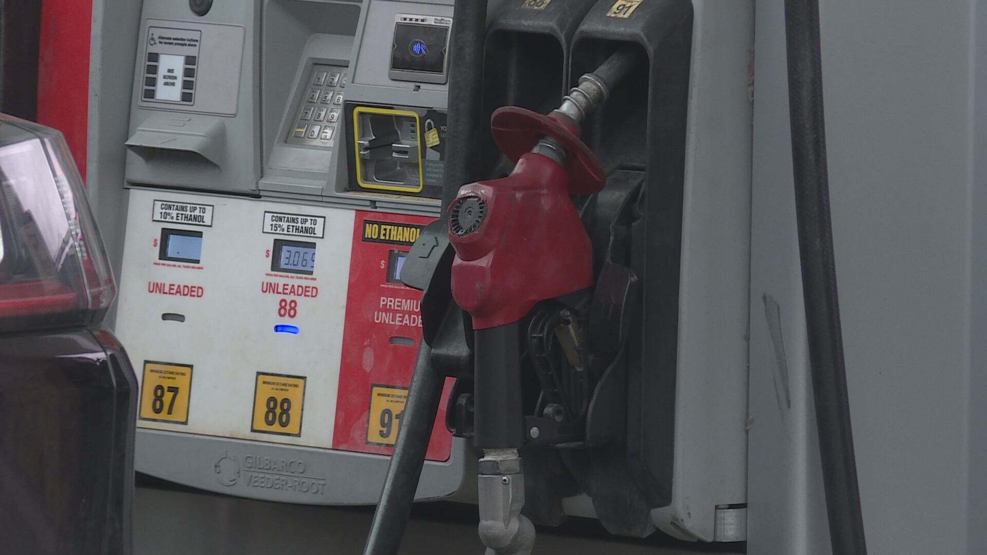 Gas prices continue to rise in Madison amid Middle East conflict ...
