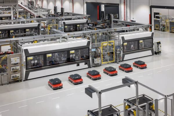 Tesla tops EV supply chain ranking—but the industry average is only 24%