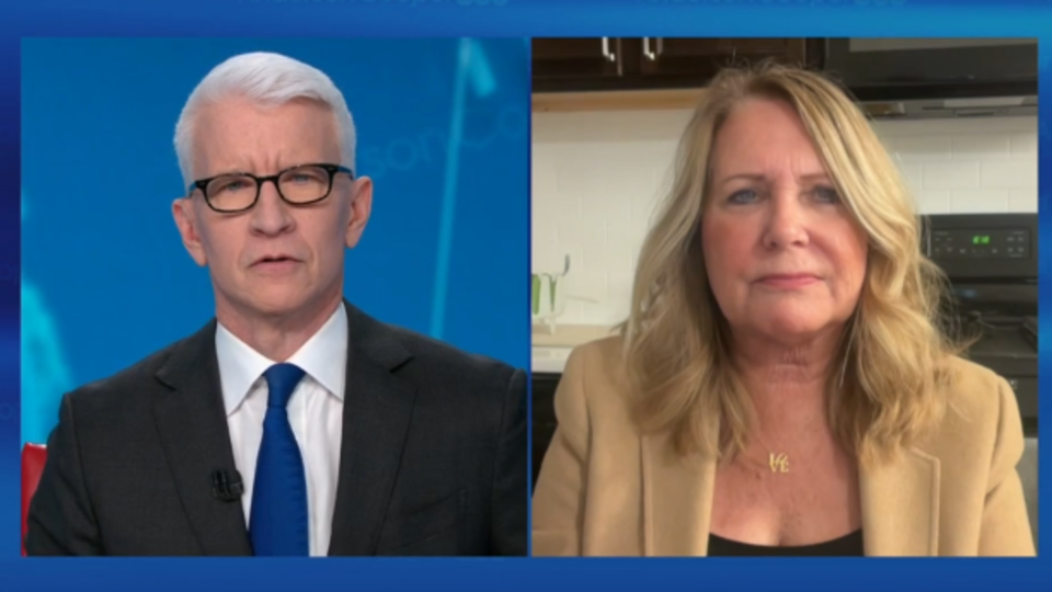 Miami Herald reporter: 'Epstein was very aggressively trying to court ...