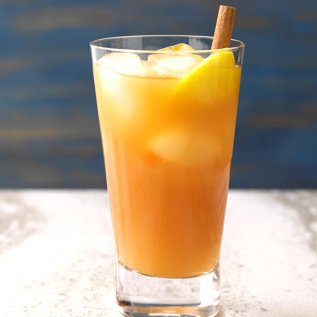 55 classic cocktails everyone should know how to make