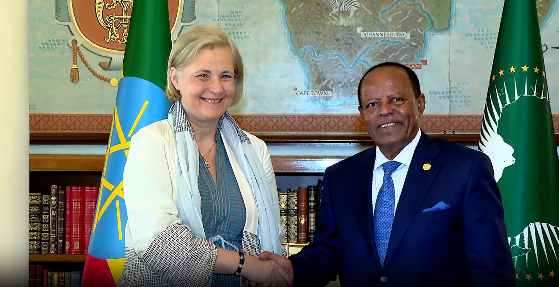President bids farewell to outgoing Portuguese ambassador