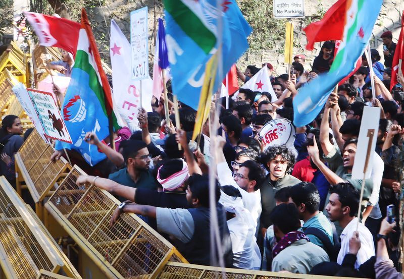Delhi court grants bail to all 14 students arrested in JNU clash