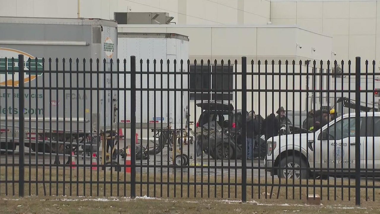 Lyft driver charged in Detroit crash that killed couple
