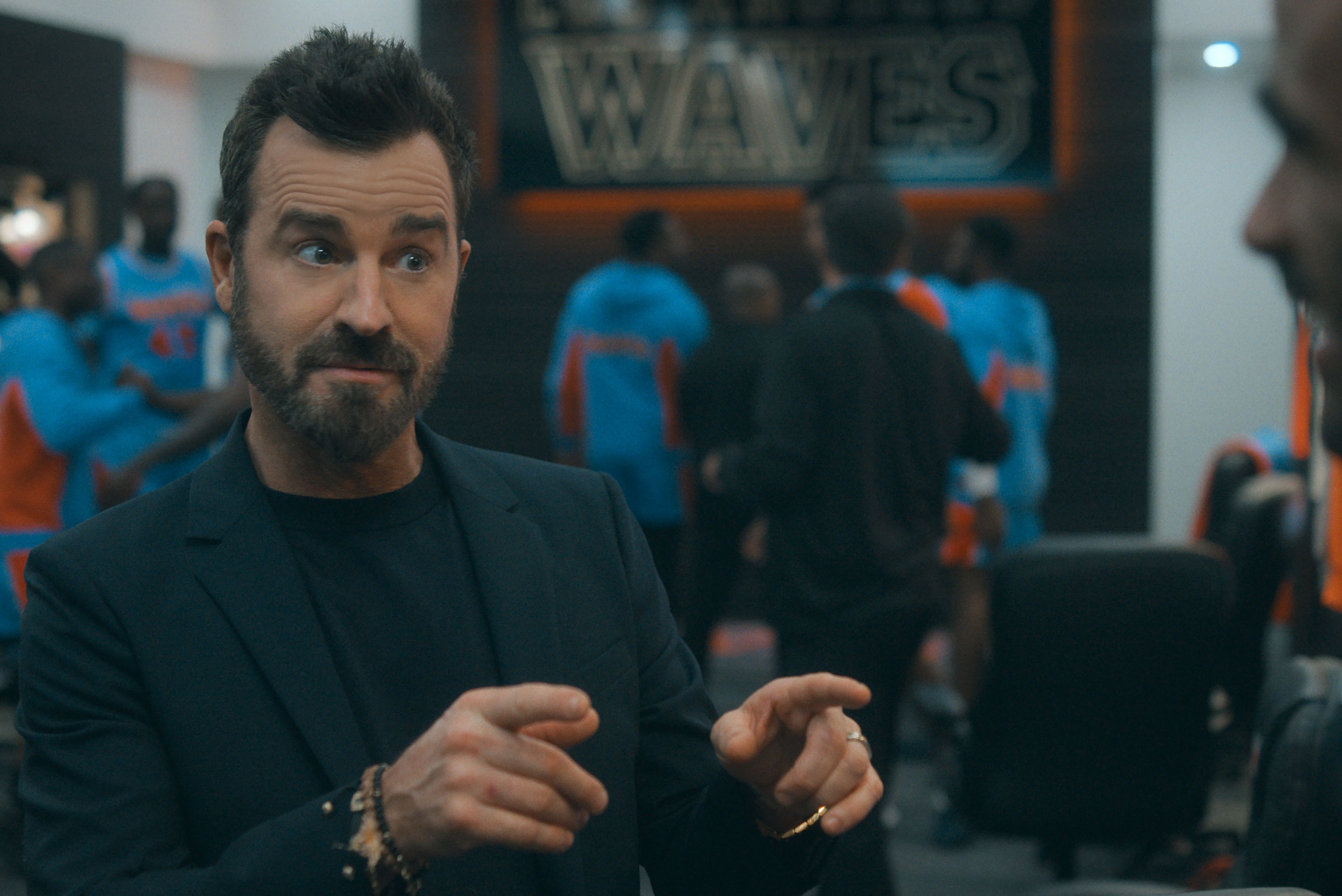 Justin Theroux’s return in Netflix’s hit 10-part series officially ...
