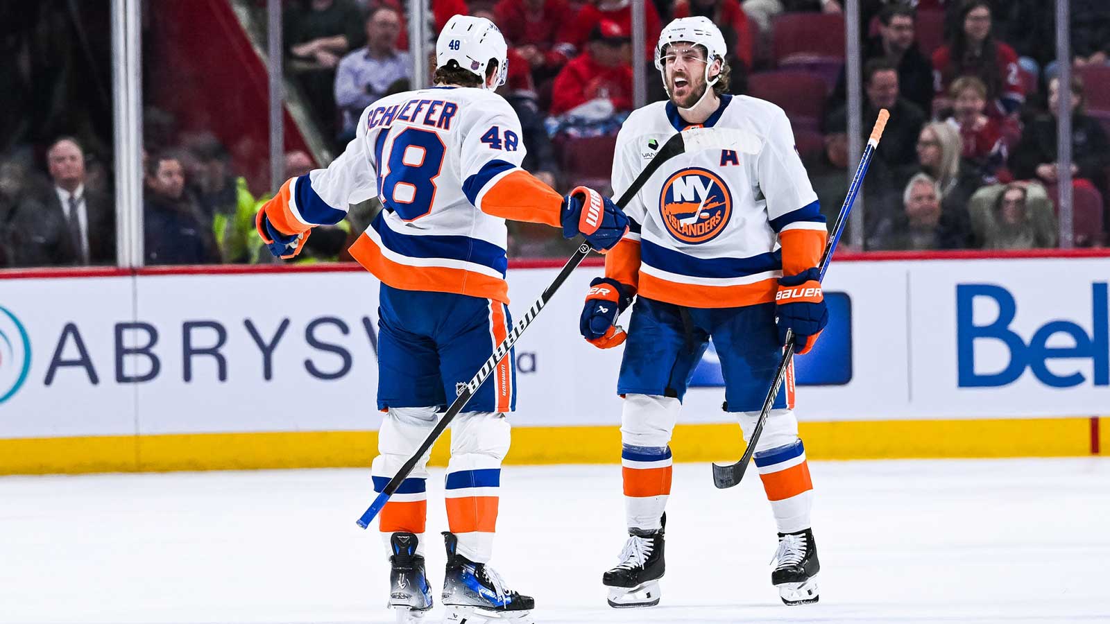 Islanders’ Matthew Schaefer shatters NHL record in first game after ...