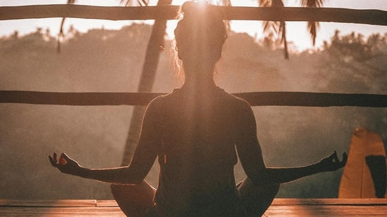 Struggling with daily acidity? Yoga expert shares a breathing technique ...