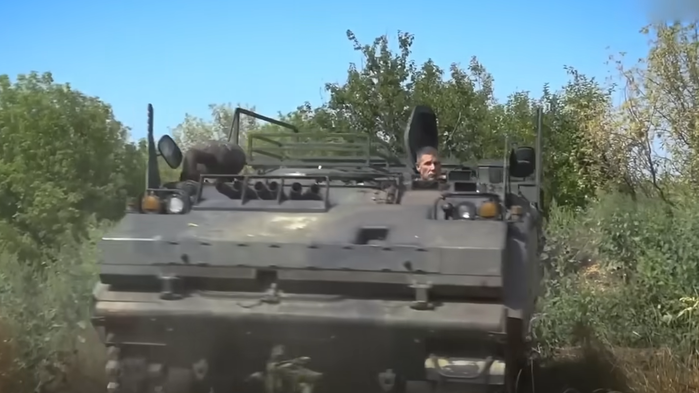 Ukrainian soldiers spill hard truth about iconic YPR-765 fighting vehicle