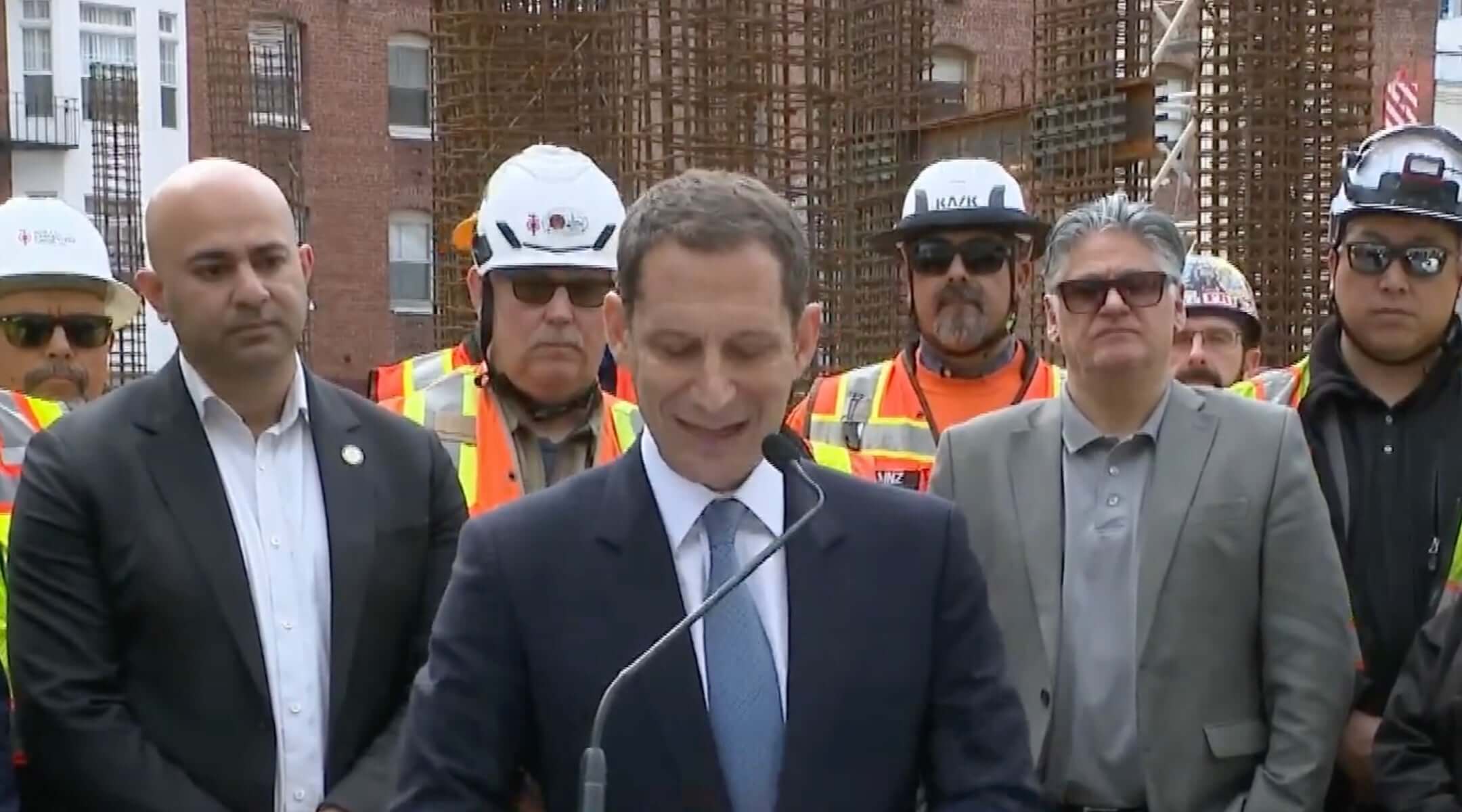 San Francisco mayor Daniel Lurie condemns 