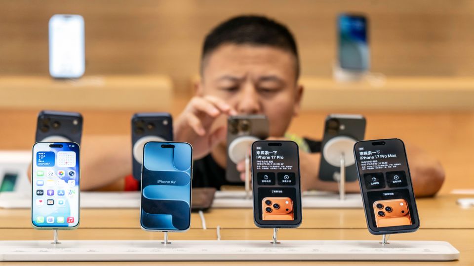AI is gobbling up the world’s memory chips, sending smartphone prices ...