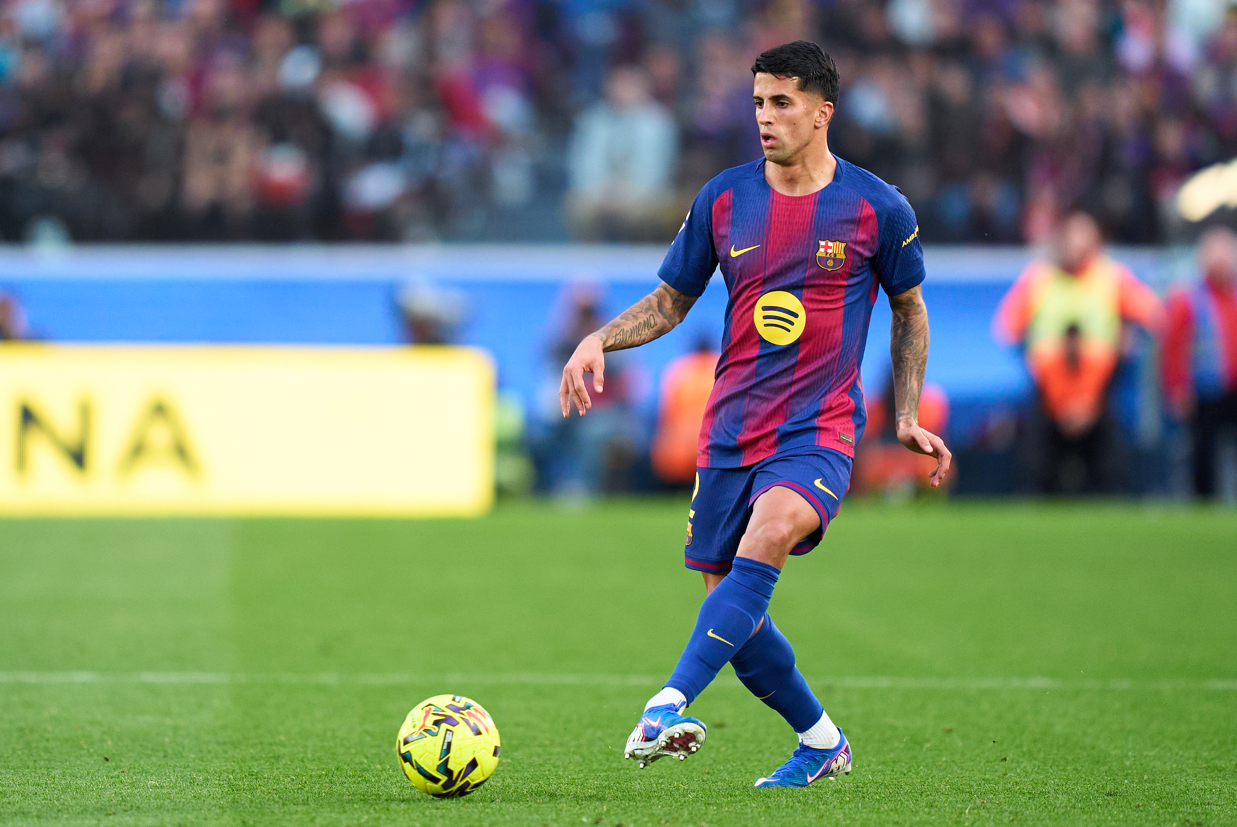 How will Barcelona line up against Villarreal in a huge La Liga match?