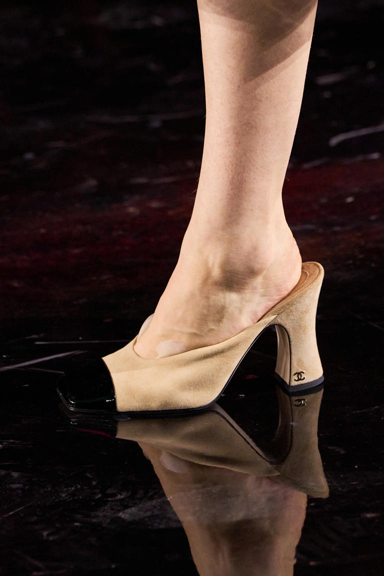 Sorry, ballet flats, but these 7 spring 2026 shoe trends are beating you