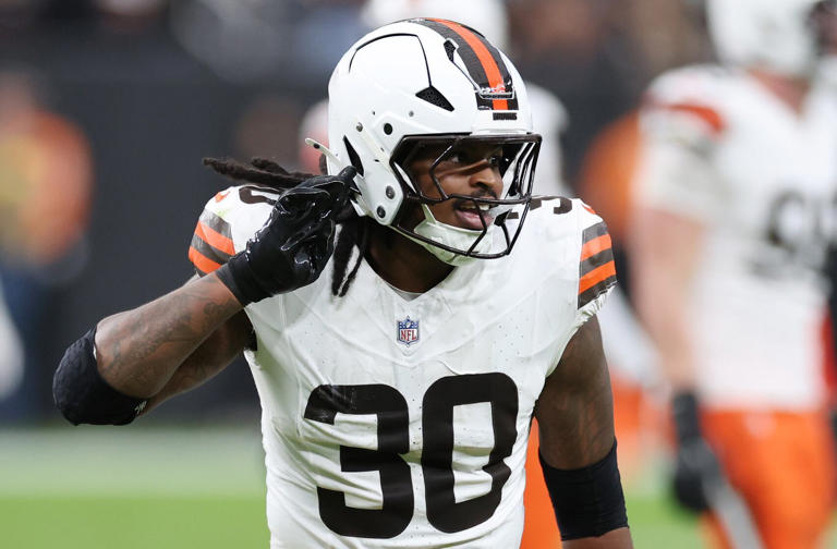 From the scrap heap to Browns’ top priority: The remarkable Devin Bush ...