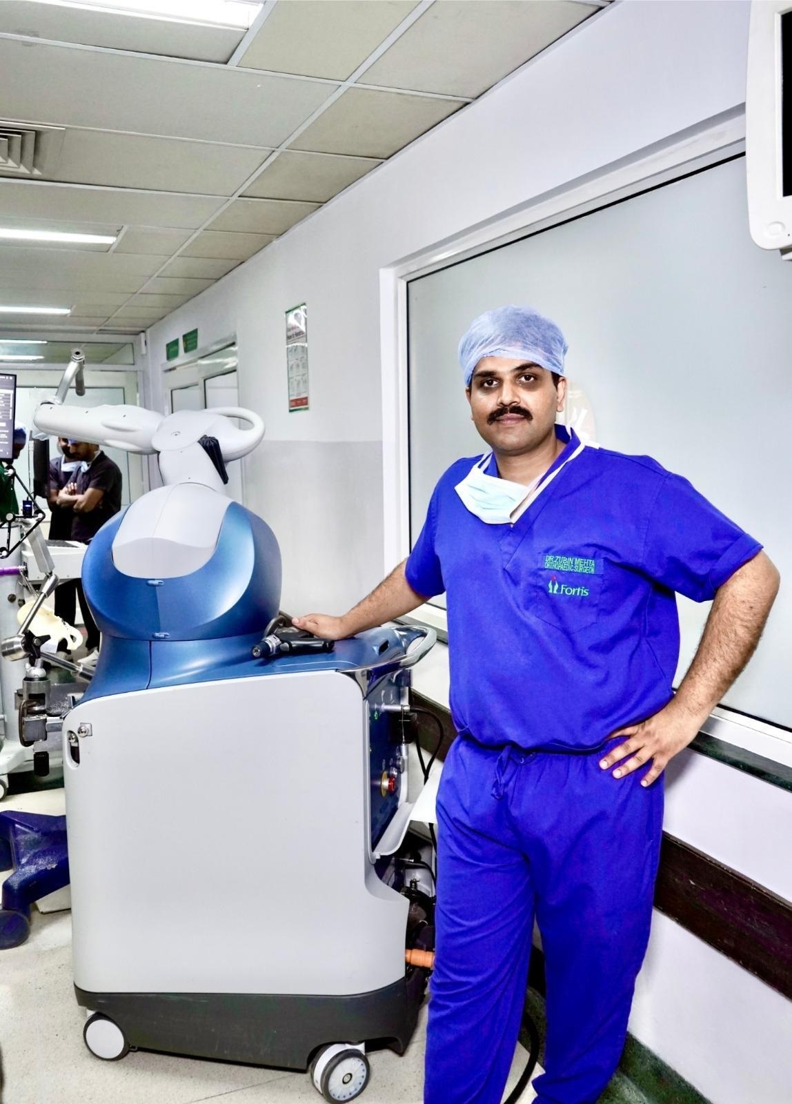 Dr. Zubin Mehta performs region’s first robotic total hip replacement ...