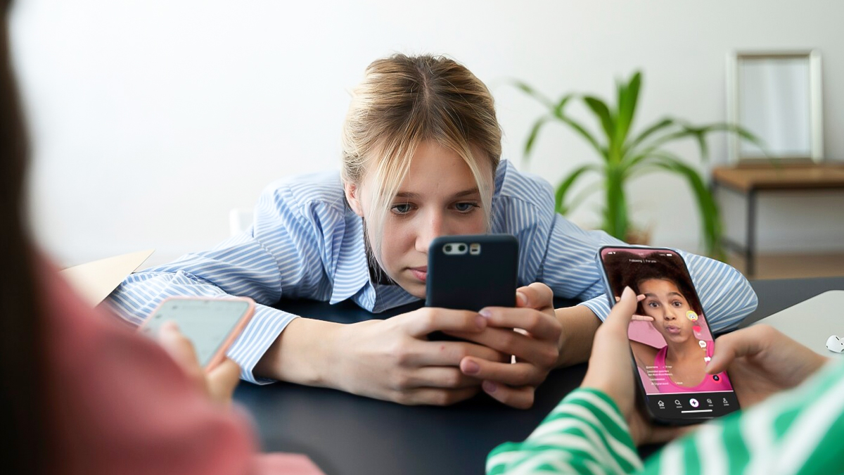The rise of digital addiction in India: Expert tips to overcome it