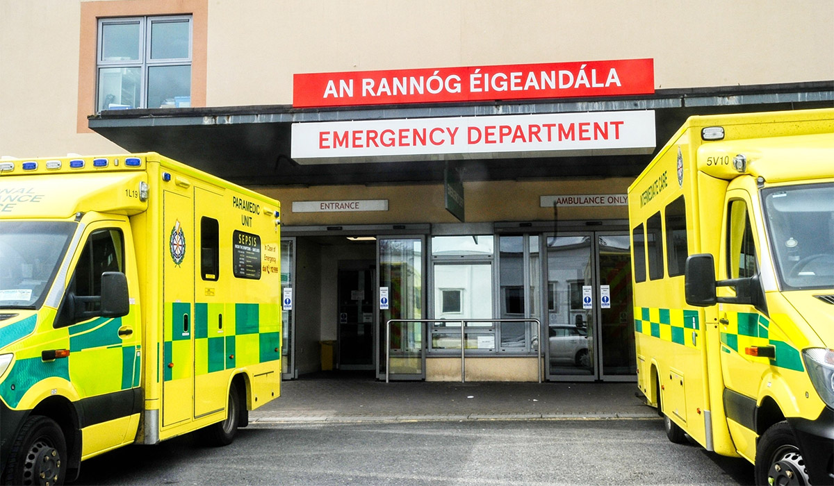 Hospital in crisis following four-hour power cut