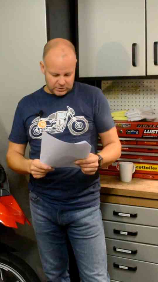 Defensive riding tips: Essential motorcycle safety & accident ...