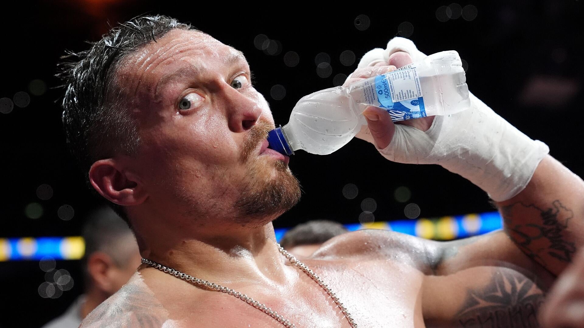 Oleksandr Usyk to defend WBC heavyweight title against kickboxing ...