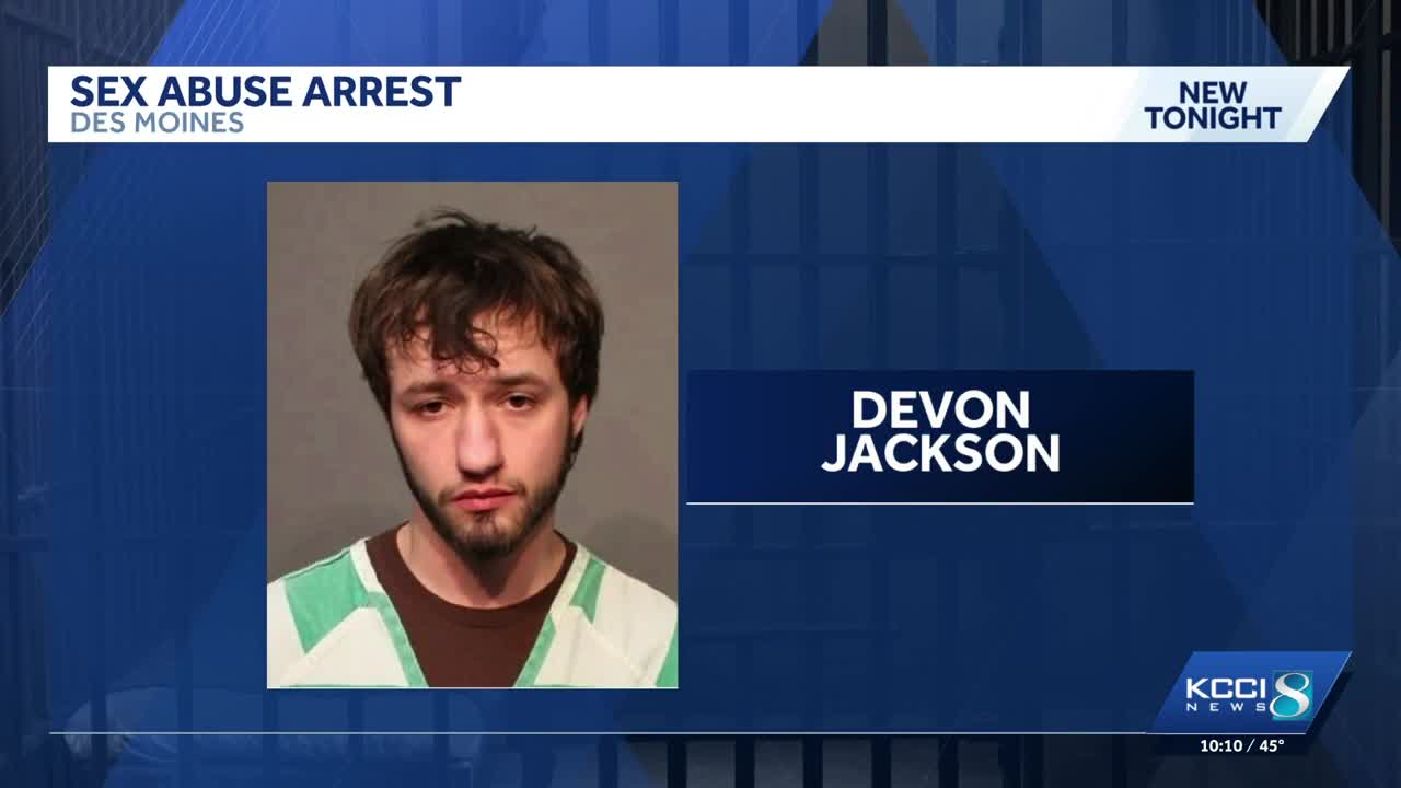 Des Moines man charged with sexual abuse of teenager