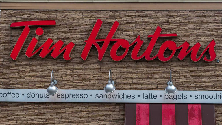 Canadians want these discontinued Tim Hortons items back, including ...
