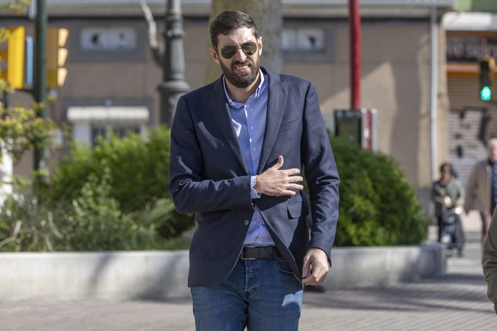 El líder de Vox en Murcia, sorprendido por su salida del partido, que ...