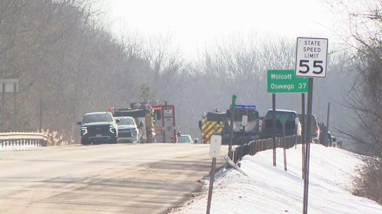 Man killed in head-on crash on Route 104 in Wayne County