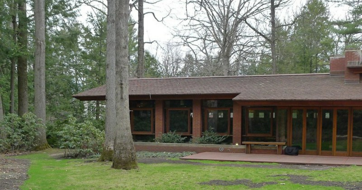 This building in New Hampshire is unlike anything else around