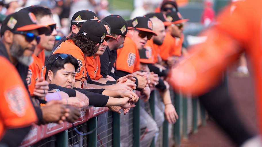 Giants set lineup for spring training showdown with arch-rival Dodgers