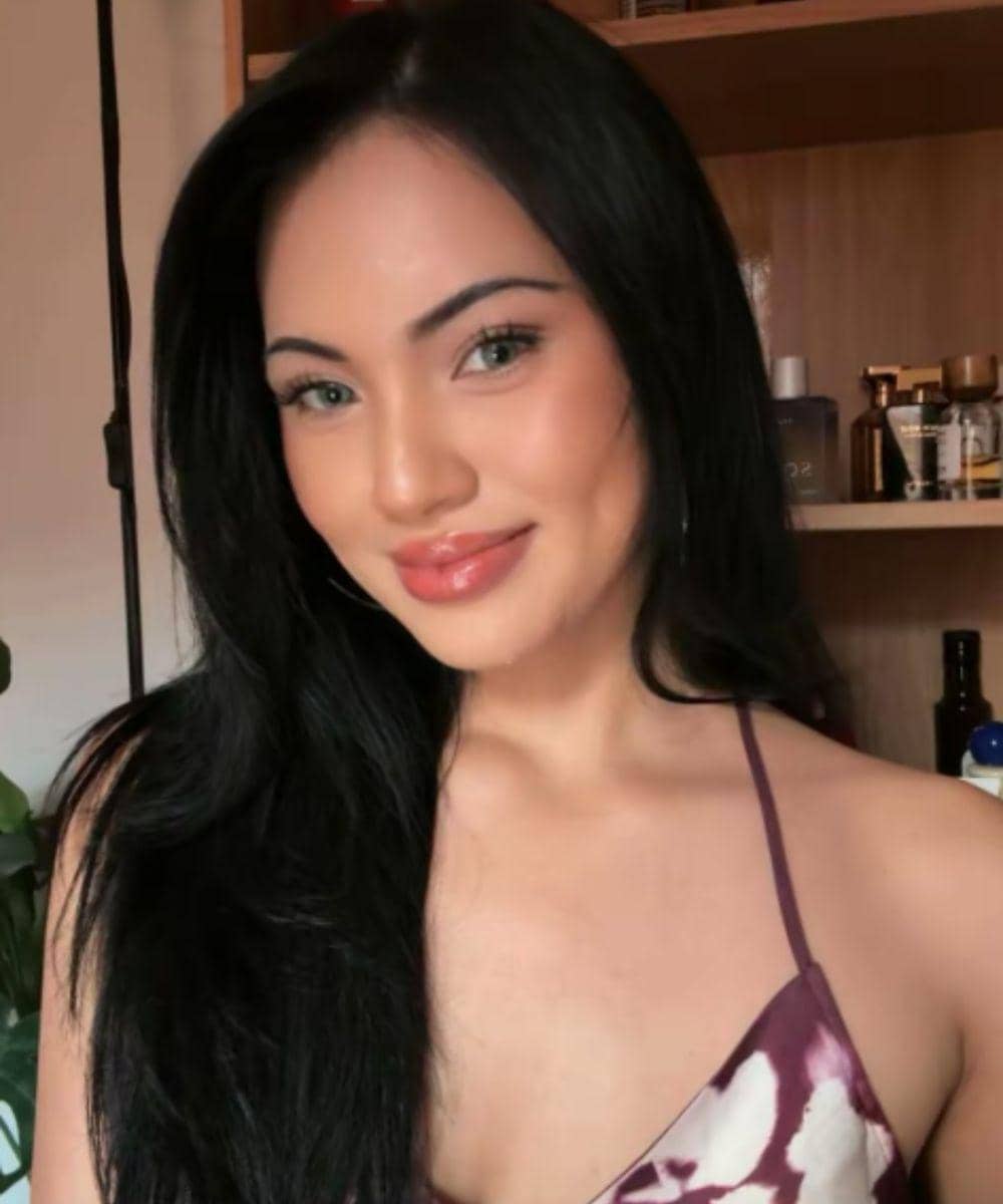 Pesona Ditha Amelia yang Semakin Menggoda