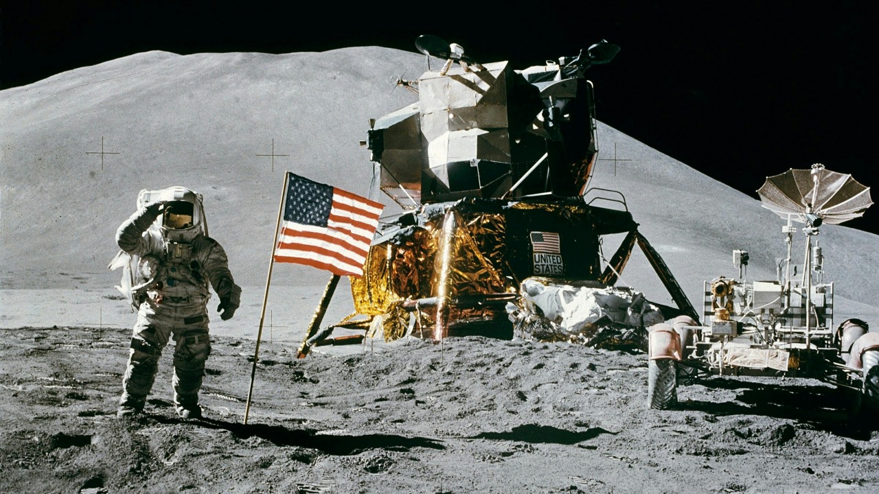 Apollo moon rocks reveal stronger ancient lunar magnetic field