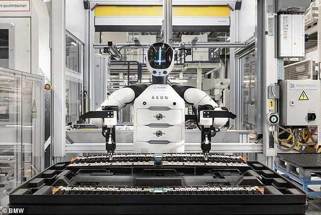 BMW is now using AI humanoids to build cars in its Leipzig factory