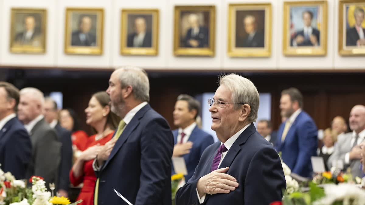 Florida senators pushing for reunification in state child custody case
