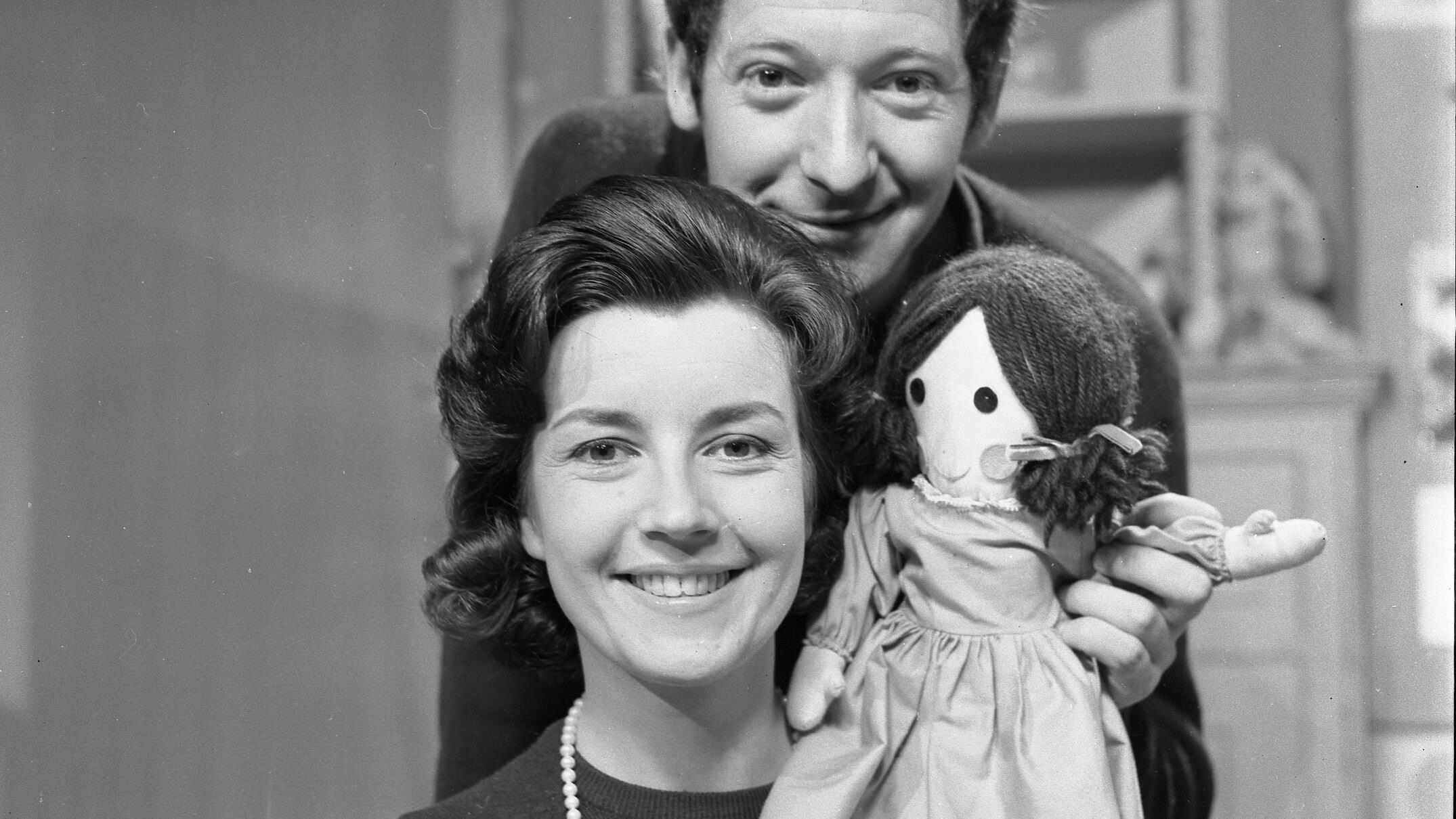 Lorraine Bayly, former Play School host and star of The Sullivans, dies ...