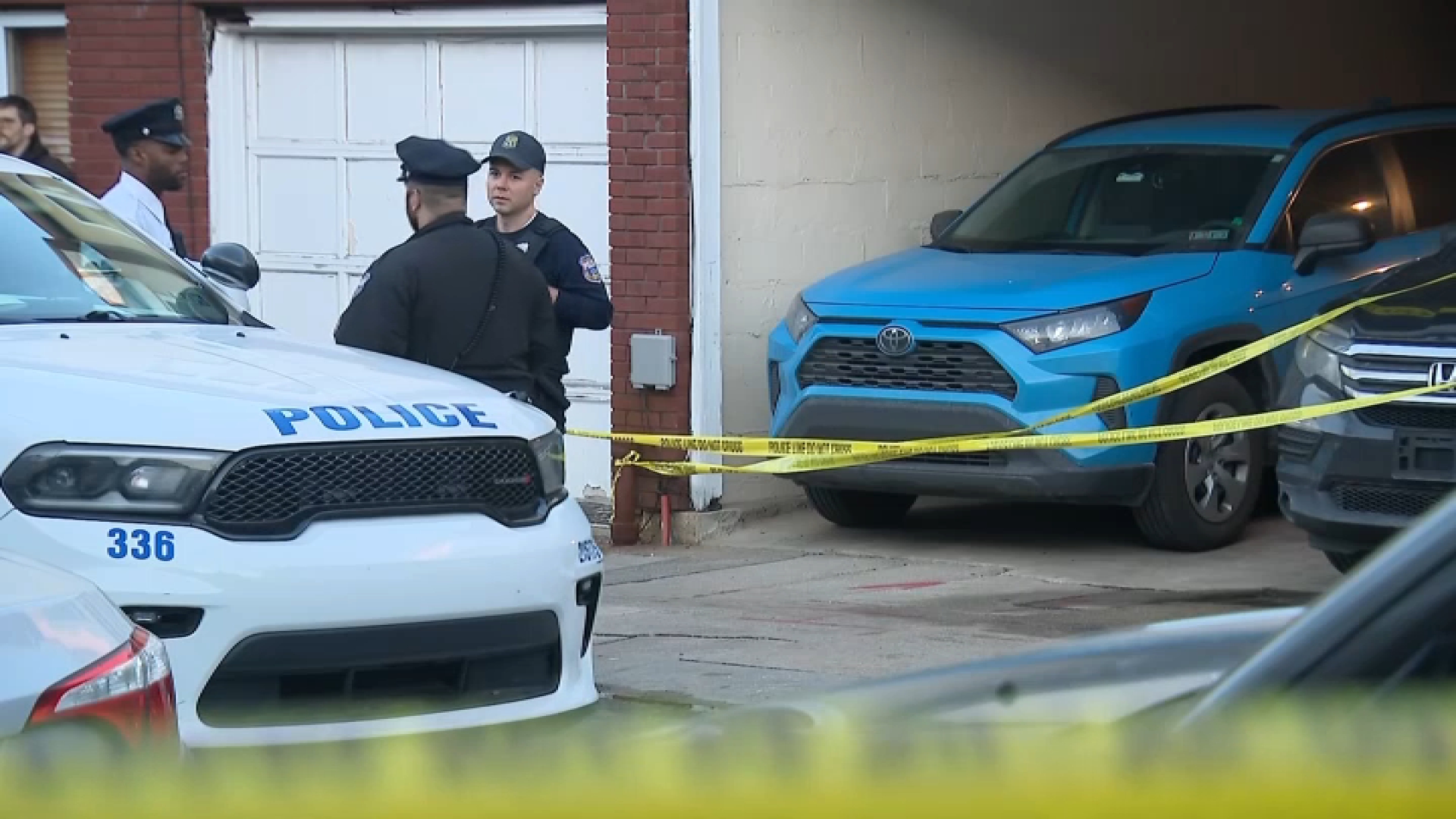 Woman killed, shot in the head inside South Philly apartment Friday ...