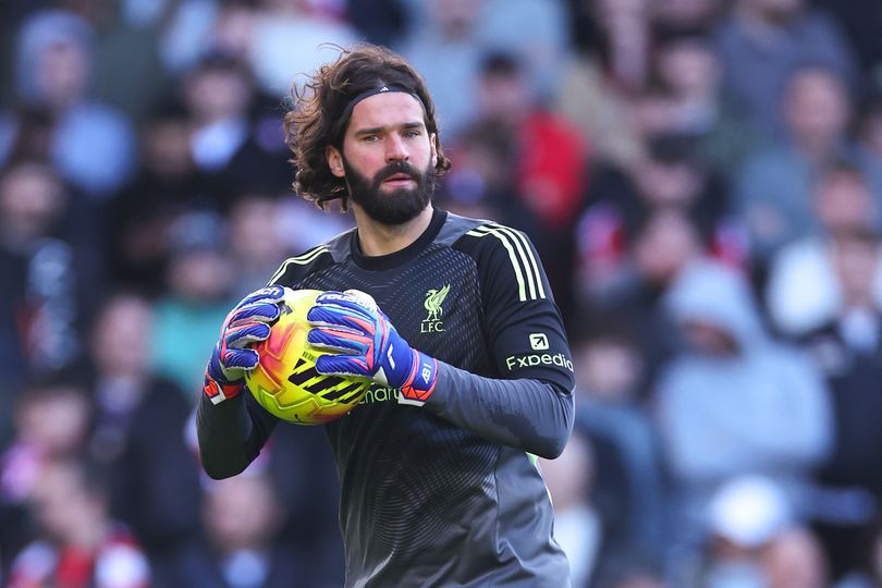 Arne Slot speaks out on Alisson Becker after unexpected summer transfer rumors<br><br>