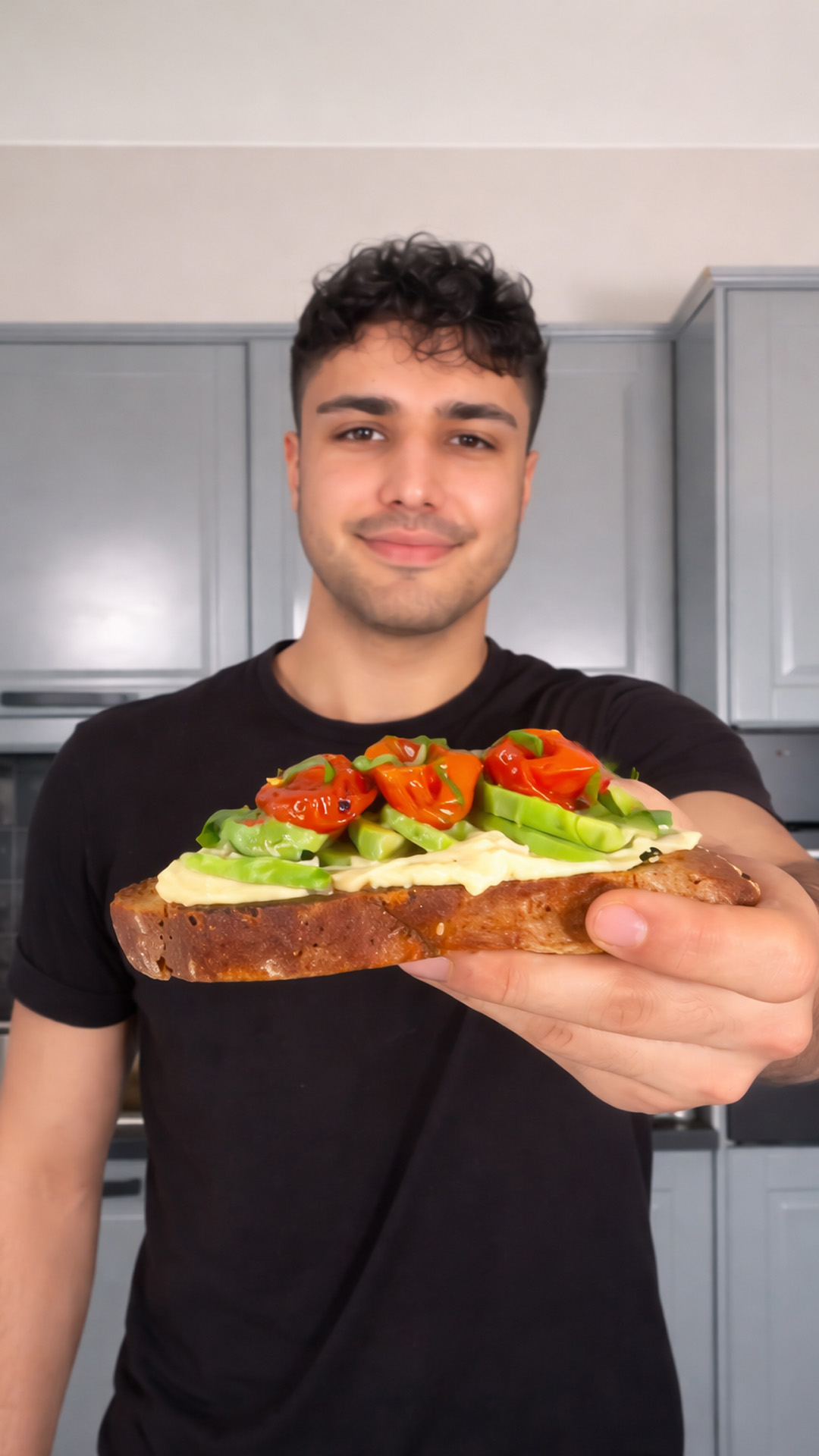 Easy hummus toast recipe for any meal