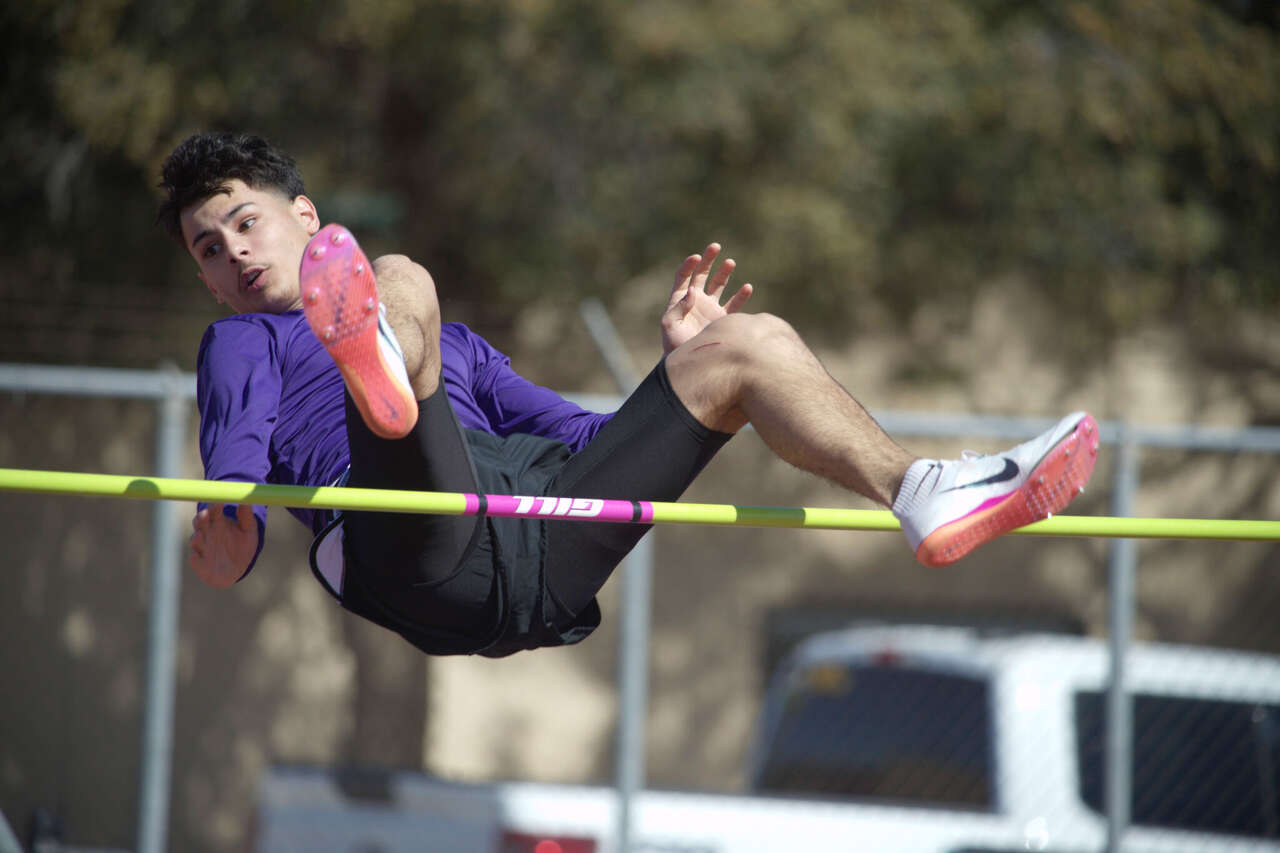 Tall City Relays notebook: Midland High’s Lujan surprises in high jump<br>