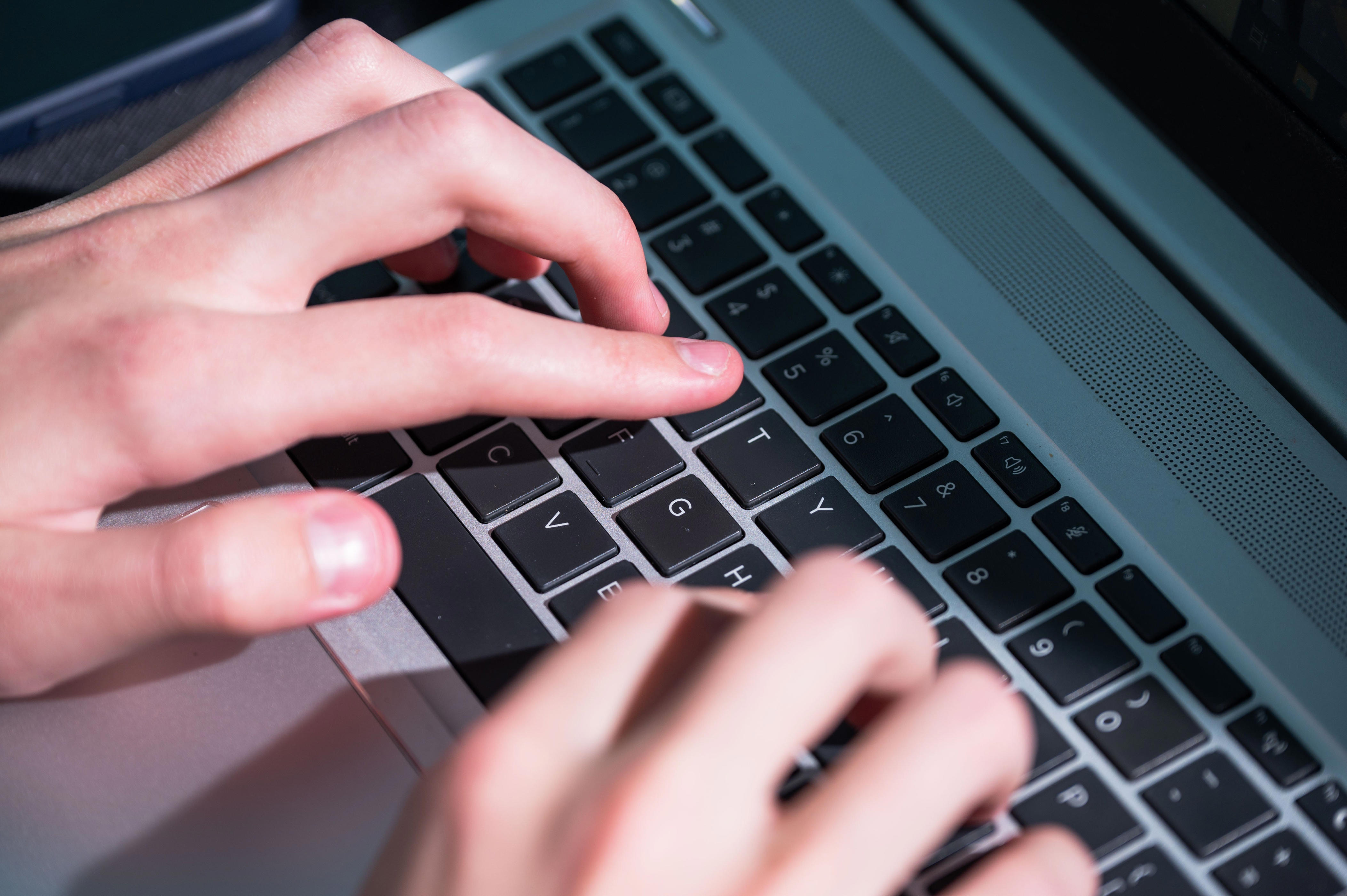 Palm Beach County deploys AI tool to monitor student computer use