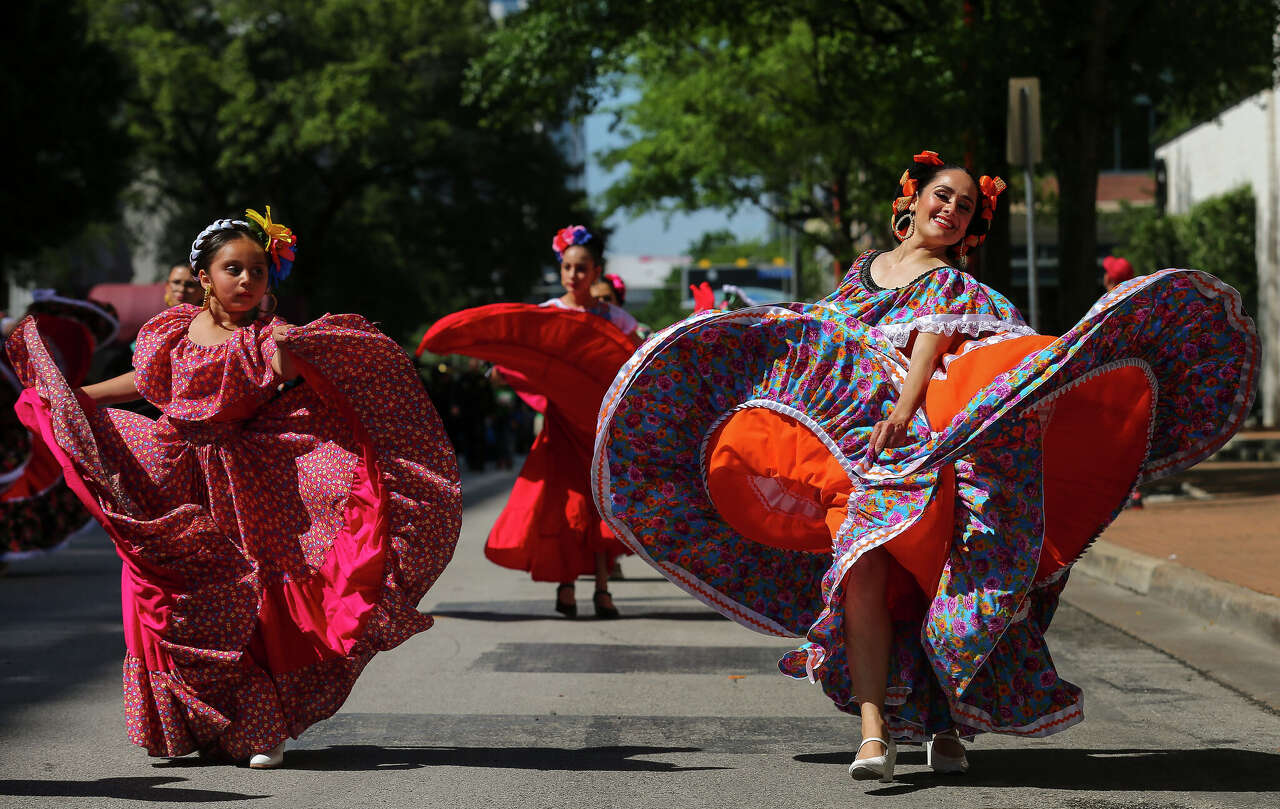 'Genuine, paralyzing fear': LULAC cancels Houston Cinco de Mayo parade ...