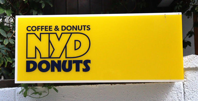 東京・根津に新登場! デザイン会社が手掛ける話題のもちふわドーナツ「NYD DONUTS」